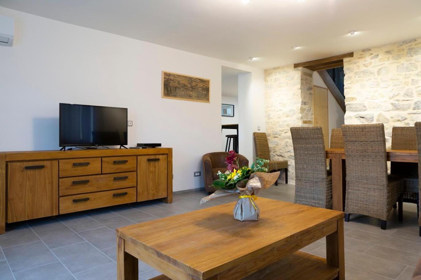 Pavie Villa Torpes  Exterior photo